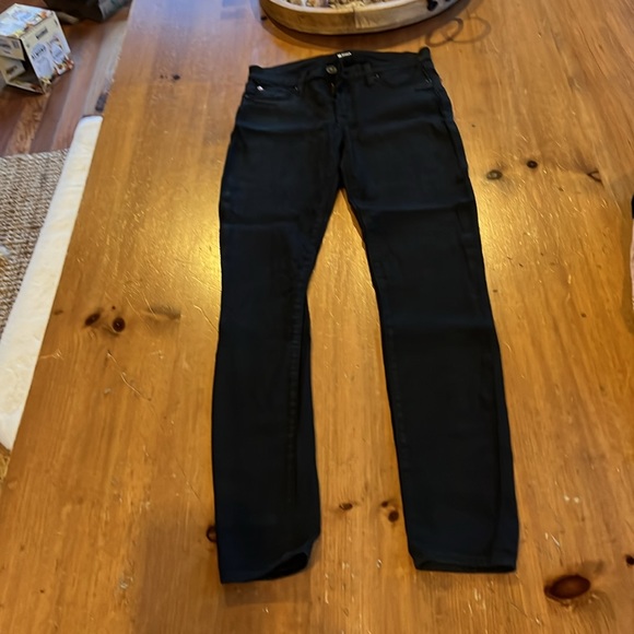 Hudson black skinny jeans size 27. In good condition. Gently worn. - Picture 2 of 5